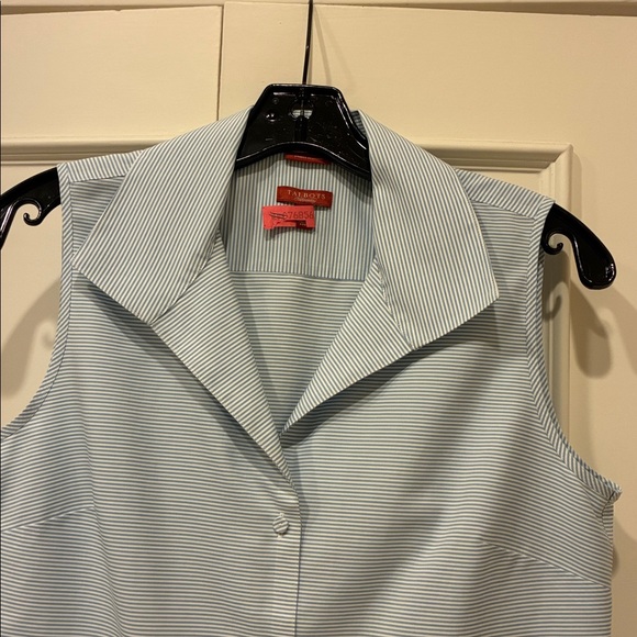 Talbots Top - Picture 2 of 8